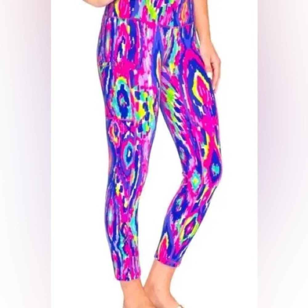Lilly Pulitzer UPF Weekender Multi Luminescent Luxletic Midi Leggings NWT small